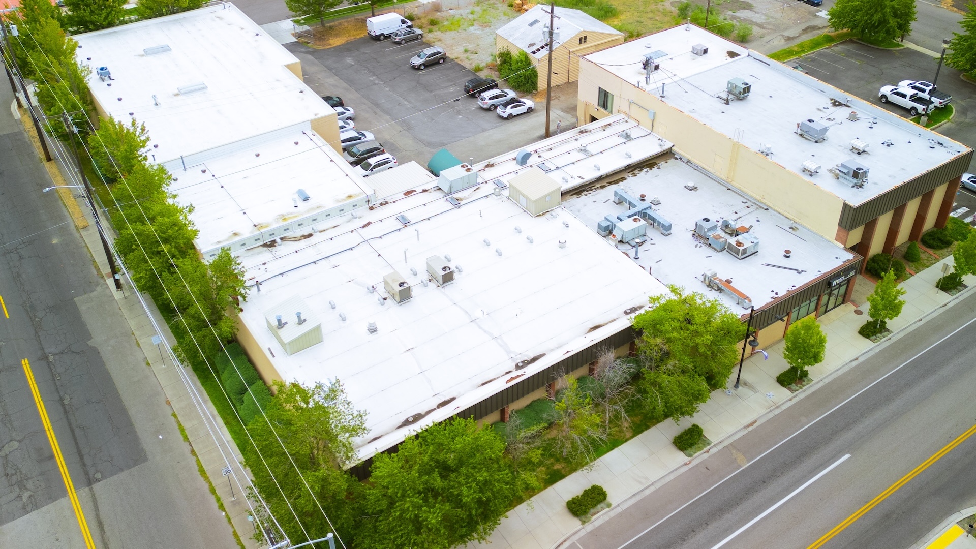 Commercial Printer Buildings Spokane Commercial Printing Buildings With Flat Roofs Of Varying Sizes, Ages, Materials